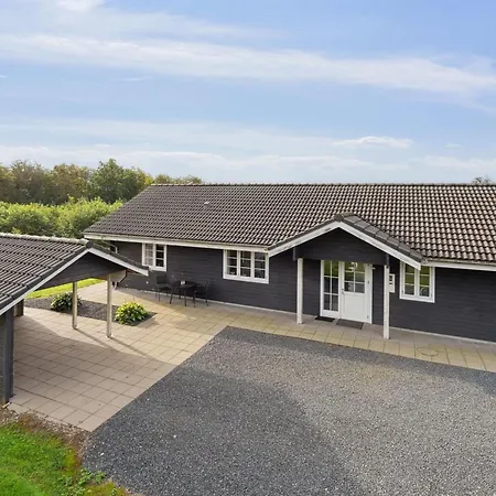 Quanna - 30km From The Sea By Interhome 度假居