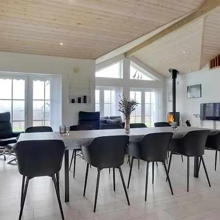 Quanna - 30km From The Sea By Interhome *