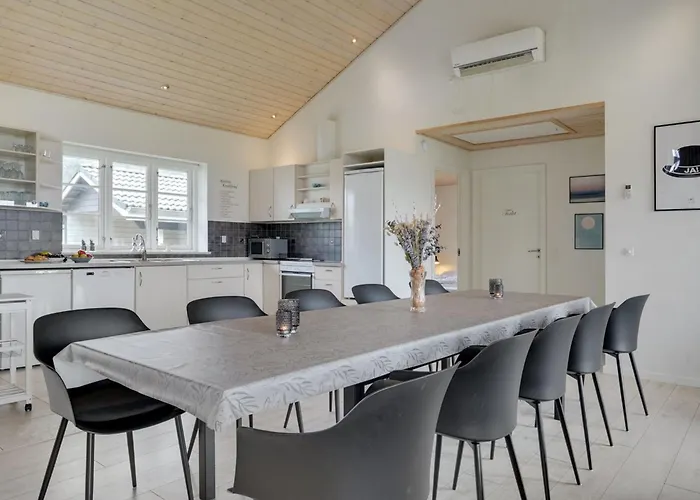 Holiday home Quanna - 30km From The Sea By Interhome *